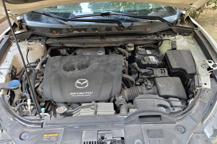 Used Mazda CX-5 2013 2.5L Automatic 4x4 Luxury Version Engine Bay