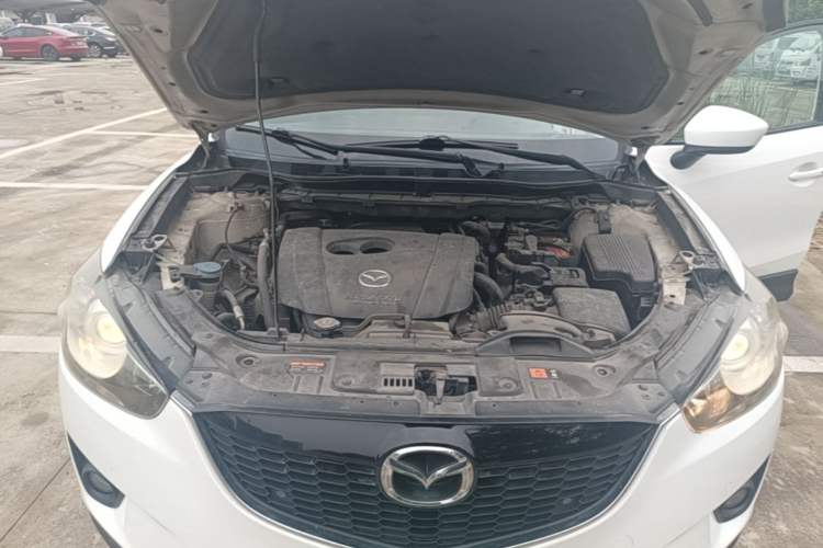 Used Mazda CX-5 2013 2.5L Automatic 4x4 Luxury Version Engine Bay