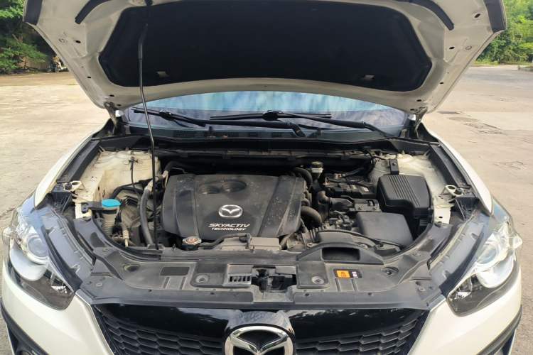 Used Mazda CX-5 2013 2.0L Manual Two-Wheel Drive Comfort Version Engine Bay