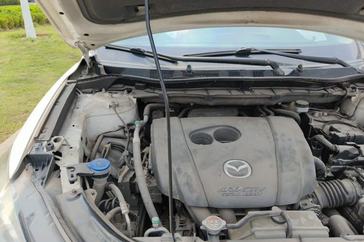 Used Mazda CX-5 2013 2.0L Manual Two-Wheel Drive Comfort Version Engine Bay Right