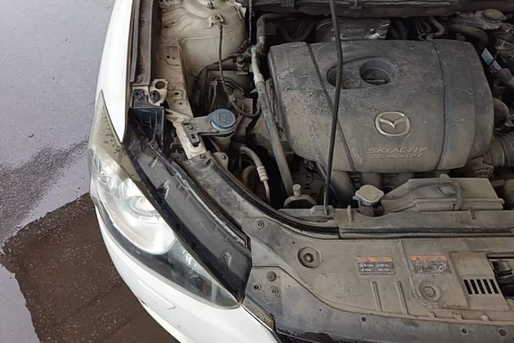 Used Mazda CX-5 2013 2.5L Automatic 4x4 Flagship Edition Engine Bay Right