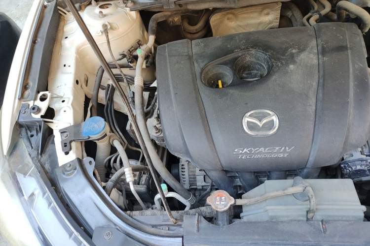 Used Mazda CX-5 2013 2.0L Automatic Two-Wheel Drive Comfort Version Engine Bay Right