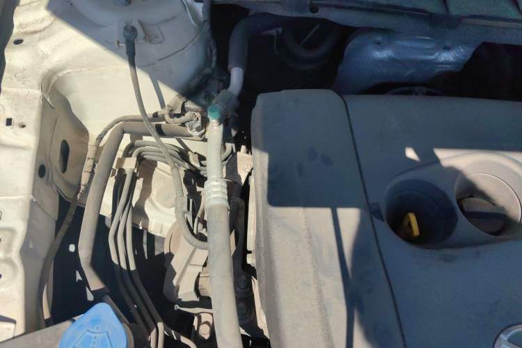 Used Mazda CX-5 2013 2.0L Automatic 4x4 Prestige Edition Engine Bay Right