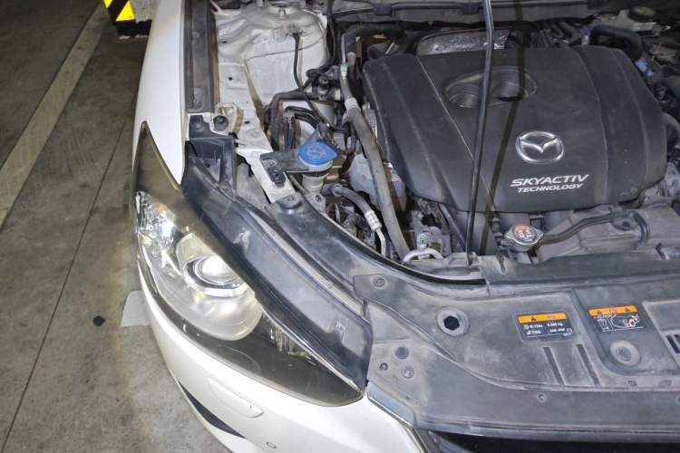 Used Mazda CX-5 2013 2.5L Automatic 4x4 Flagship Edition Engine Bay Right