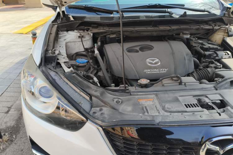 Used Mazda CX-5 2013 2.0L Automatic Two-Wheel Drive Comfort Version Engine Bay Right