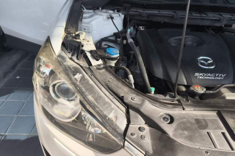 Used Mazda CX-5 2013 2.0L Automatic 4x4 Prestige Edition Engine Bay Right