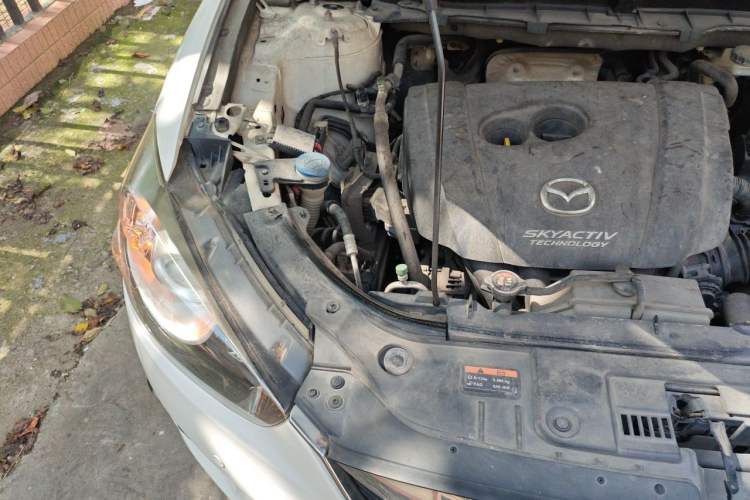 Used Mazda CX-5 2013 2.0L Automatic Two-Wheel Drive Comfort Version Engine Bay Right