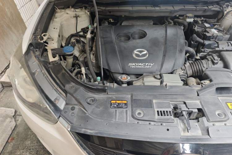 Used Mazda CX-5 2013 2.5L Automatic 4x4 Luxury Version Engine Bay Right