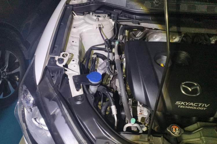 Used Mazda CX-5 2013 2.0L Automatic 4x4 Prestige Edition Engine Bay Right