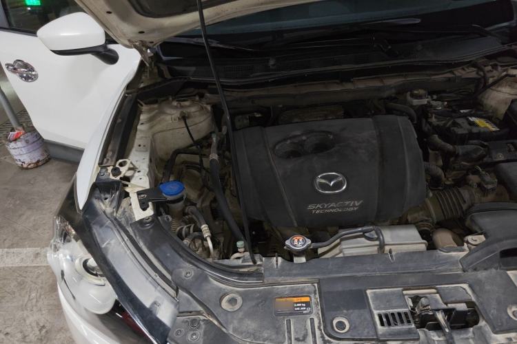 Used Mazda CX-5 2013 2.0L Automatic 4x4 Elite Version Engine Bay Right