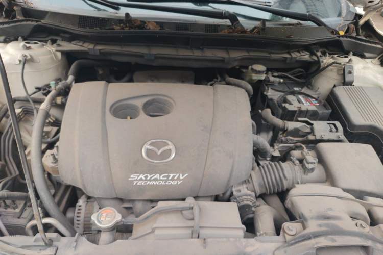 Used Mazda CX-5 2013 2.0L Automatic Two-Wheel Drive Comfort Version Engine Bay
