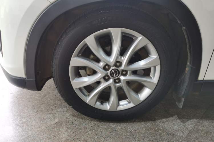 Used Mazda CX-5 2013 2.5L Automatic 4x4 Luxury Version Exterior 4