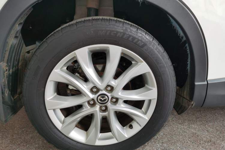 Used Mazda CX-5 2013 2.5L Automatic 4x4 Luxury Version Exterior 5