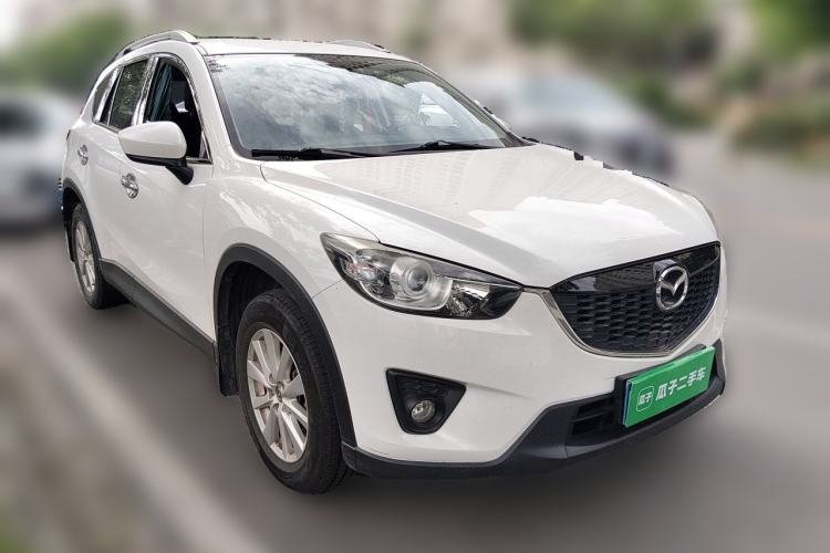 Used Mazda CX-5 2013 2.0L Manual Two-Wheel Drive Comfort Version Front Right 45 Deg