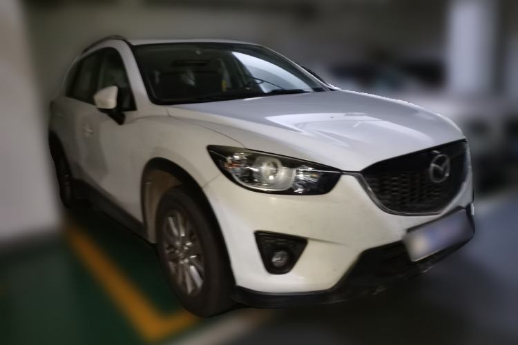 Used Mazda CX-5 2013 2.0L Automatic Two-Wheel Drive Comfort Version Front Right 45 Deg