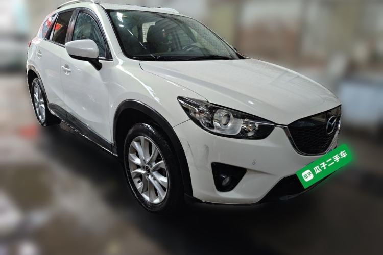 Used Mazda CX-5 2013 2.5L Automatic 4x4 Luxury Version Front Right 45 Deg