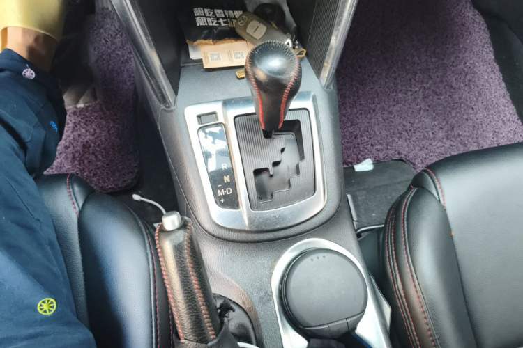 Used Mazda CX-5 2013 2.0L Automatic Two-Wheel Drive Comfort Version Gear Lever