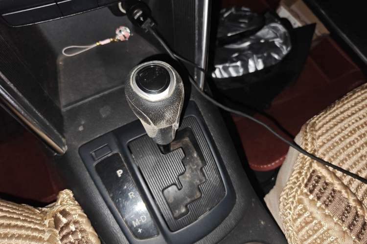 Used Mazda CX-5 2013 2.0L Automatic Two-Wheel Drive Comfort Version Gear Lever