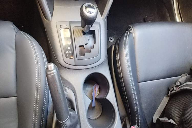 Used Mazda CX-5 2013 2.0L Automatic Two-Wheel Drive Comfort Version Gear Lever