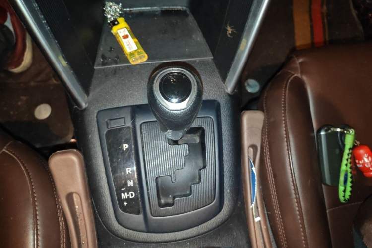 Used Mazda CX-5 2013 2.0L Automatic Two-Wheel Drive Comfort Version Gear Lever