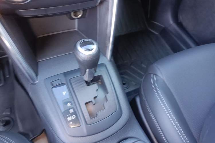 Used Mazda CX-5 2013 2.0L Automatic Two-Wheel Drive Comfort Version Gear Lever