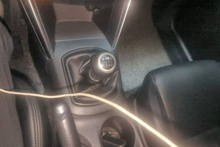 Used Mazda CX-5 2013 2.0L Manual Two-Wheel Drive Comfort Version Gear Lever