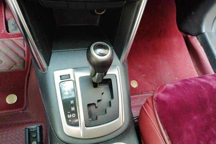 Used Mazda CX-5 2013 2.0L Automatic Two-Wheel Drive Comfort Version Gear Lever