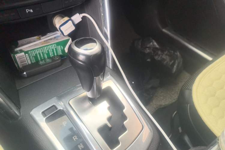 Used Mazda CX-5 2013 2.5L Automatic 4x4 Luxury Version Gear Lever