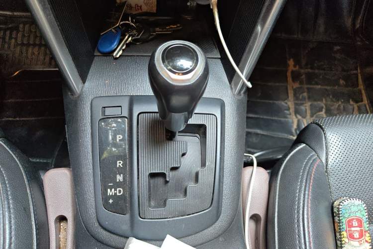 Used Mazda CX-5 2013 2.5L Automatic 4x4 Luxury Version Gear Lever