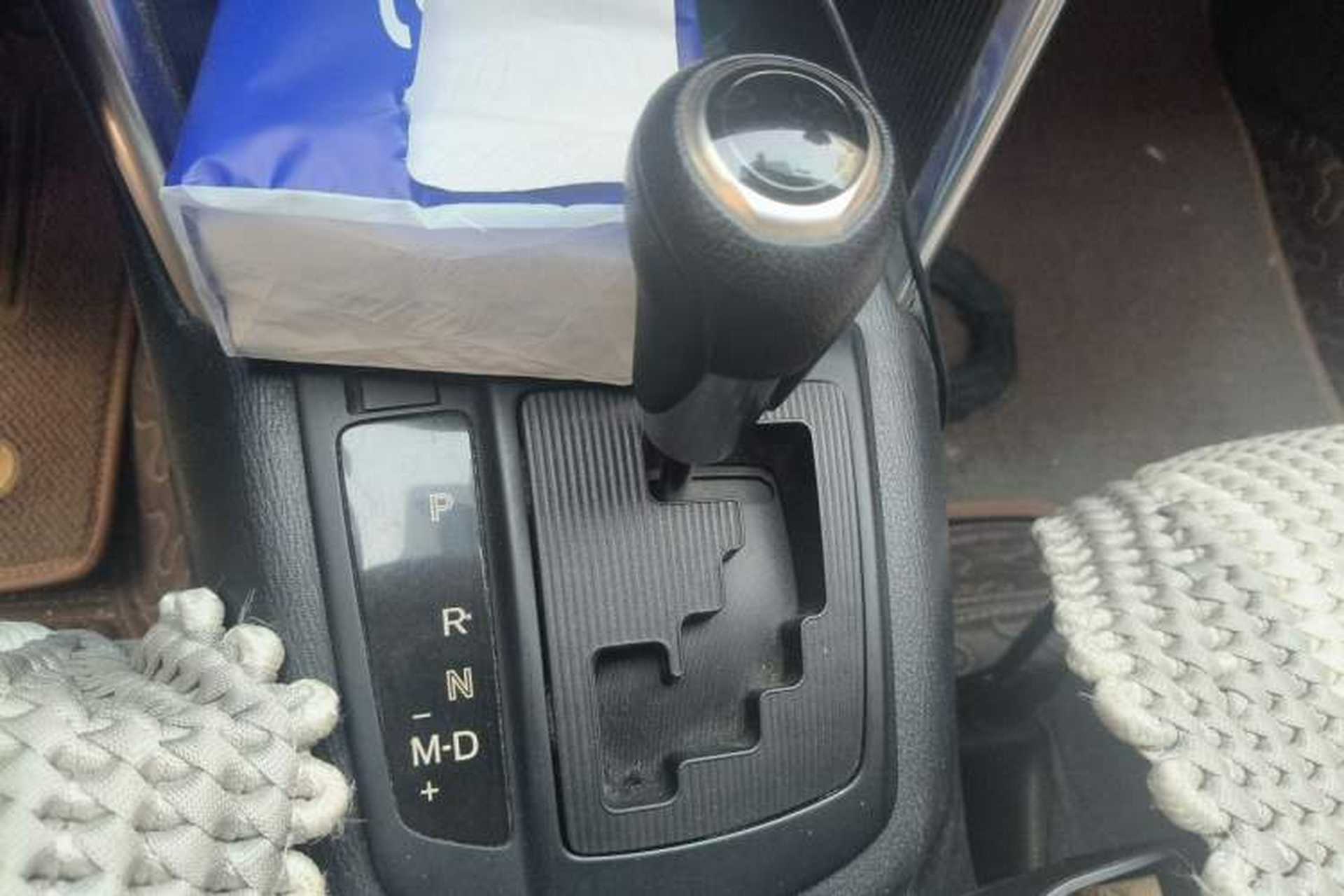 Used Mazda CX-5 2013 2.0L Automatic Two-Wheel Drive Comfort Version Gear Lever