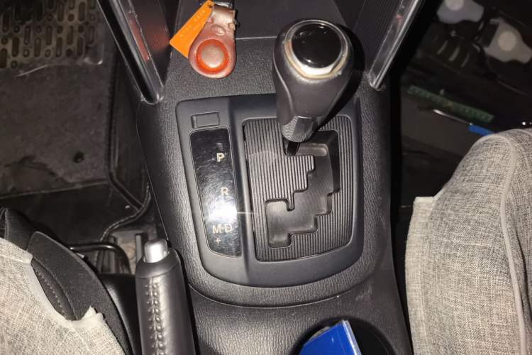 Used Mazda CX-5 2013 2.0L Automatic 4x4 Elite Version Gear Lever