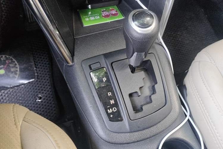 Used Mazda CX-5 2013 2.0L Automatic Two-Wheel Drive Comfort Version Gear Lever