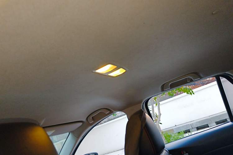 Used Mazda CX-5 2013 2.0L Automatic Two-Wheel Drive Comfort Version Headliner