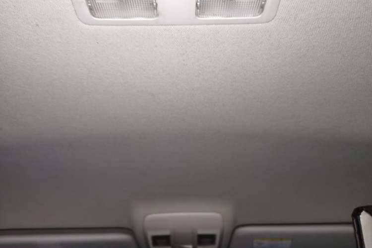 Used Mazda CX-5 2013 2.0L Automatic Two-Wheel Drive Comfort Version Headliner