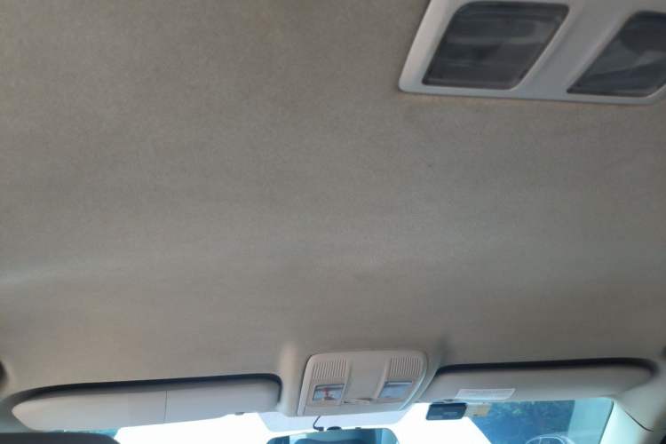 Used Mazda CX-5 2013 2.0L Manual Two-Wheel Drive Comfort Version Headliner