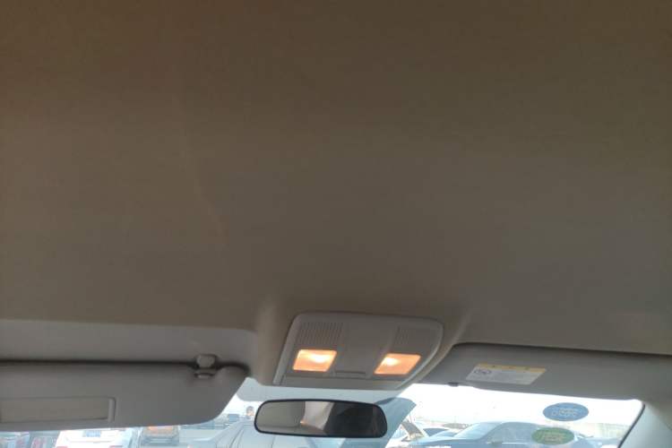 Used Mazda CX-5 2013 2.0L Manual Two-Wheel Drive Comfort Version Headliner
