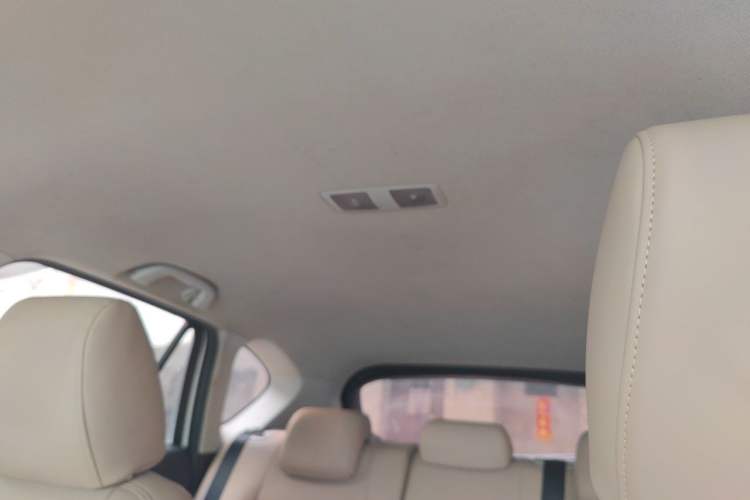 Used Mazda CX-5 2013 2.0L Automatic Two-Wheel Drive Comfort Version Headliner