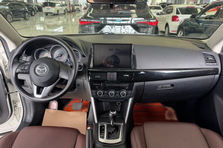 Used Mazda CX-5 2013 2.0L Automatic Two-Wheel Drive Comfort Version Interior 1