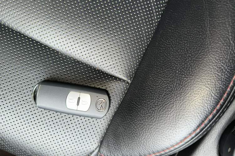 Used Mazda CX-5 2013 2.0L Automatic 4x4 Prestige Edition Interior 1