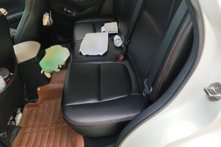 Used Mazda CX-5 2013 2.0L Automatic Two-Wheel Drive Comfort Version Interior 4