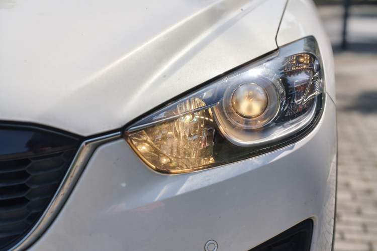 Used Mazda CX-5 2013 2.0L Automatic Two-Wheel Drive Comfort Version Left Front Headlight