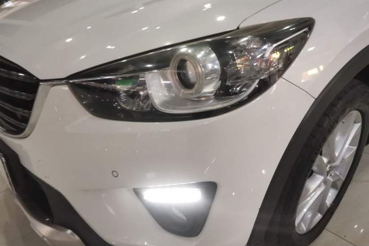 Used Mazda CX-5 2013 2.5L Automatic 4x4 Luxury Version Left Front Headlight