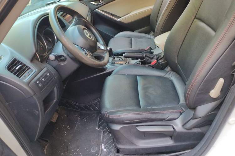 Used Mazda CX-5 2013 2.0L Automatic Two-Wheel Drive Comfort Version Left Front Seat