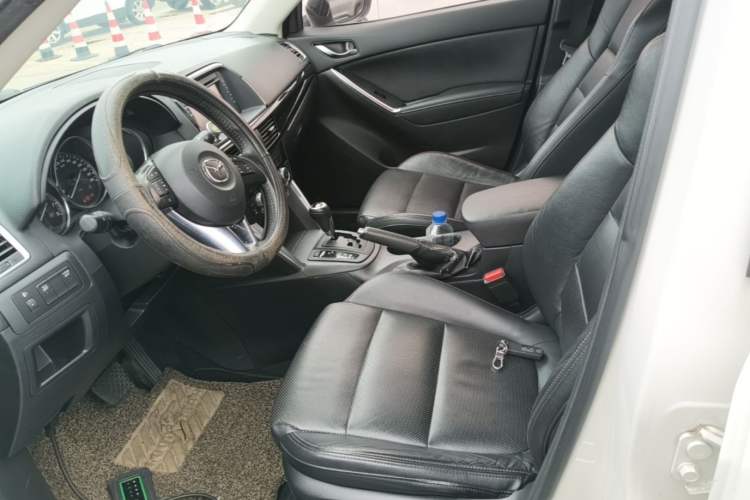 Used Mazda CX-5 2013 2.5L Automatic 4x4 Luxury Version Left Front Seat
