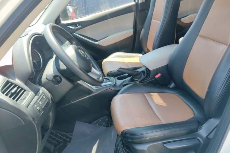 Used Mazda CX-5 2013 2.0L Automatic Two-Wheel Drive Comfort Version Left Front Seat