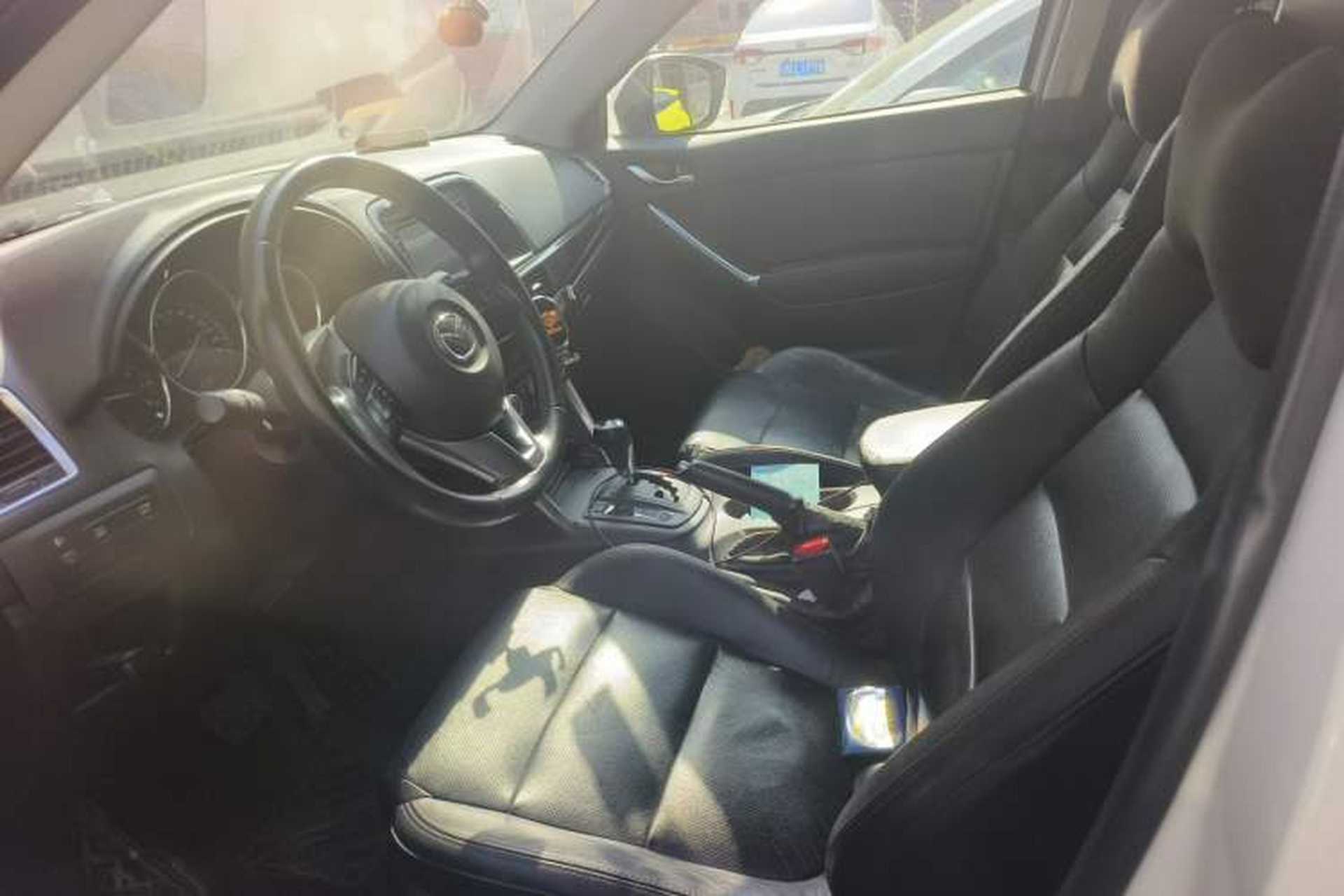 Used Mazda CX-5 2013 2.5L Automatic 4x4 Luxury Version Left Front Seat