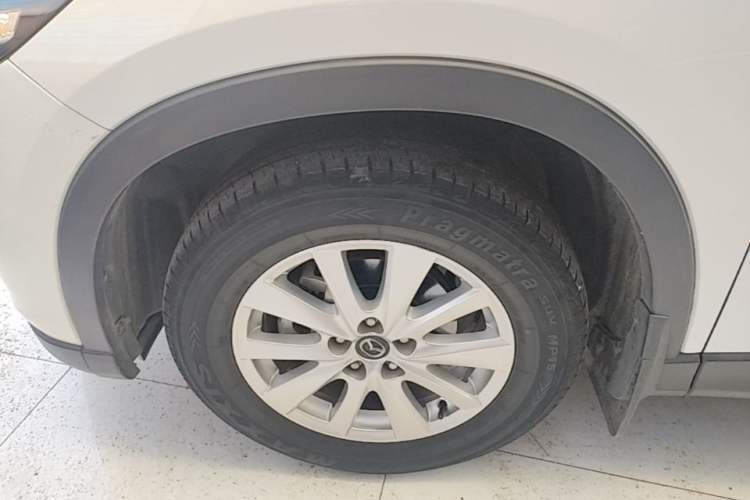 Used Mazda CX-5 2013 2.0L Automatic Two-Wheel Drive Comfort Version Left Front Wheel Hub