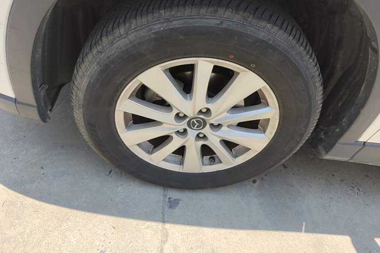 Used Mazda CX-5 2013 2.0L Automatic 4x4 Prestige Edition Left Front Wheel Hub