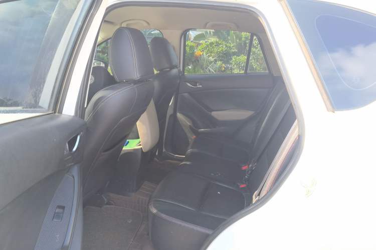 Used Mazda CX-5 2013 2.0L Automatic Two-Wheel Drive Comfort Version Left Rear Seat