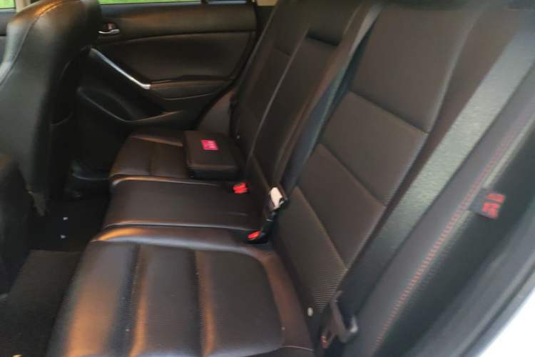 Used Mazda CX-5 2013 2.5L Automatic 4x4 Luxury Version Left Rear Seat